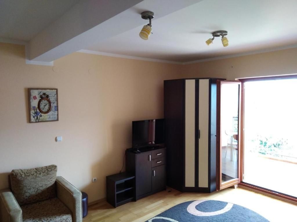 Гостевой дом Apartmani Mio2 Баошичи-9